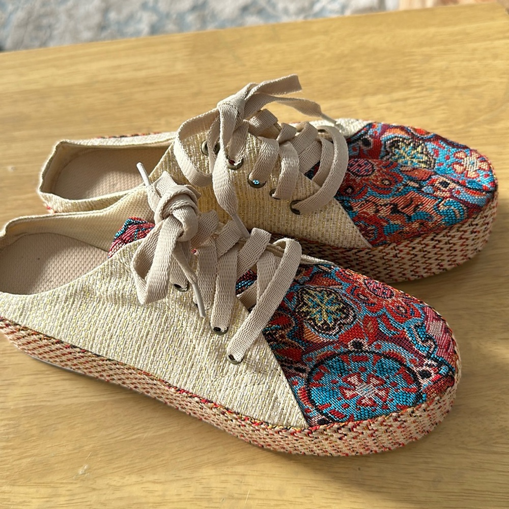 Colombian shoes